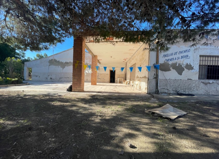 Sale - Finca Country Property -
Elche* - Elche