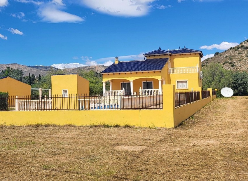 Sale - Finca / Country Property -
La Romana - La Romana - Country