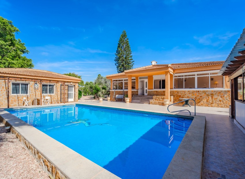 Sale - Finca / Country Property -
Rojales - Rojales - Country