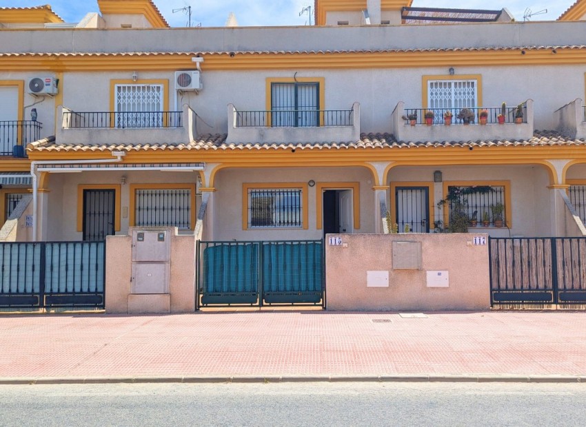 Sale - House -
Alicante* - Daya Nueva*