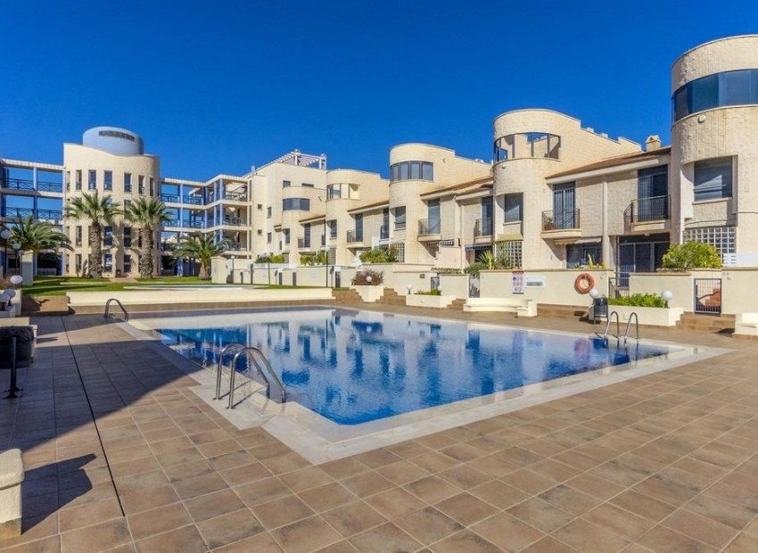 Sale - House -
Cabo Roig