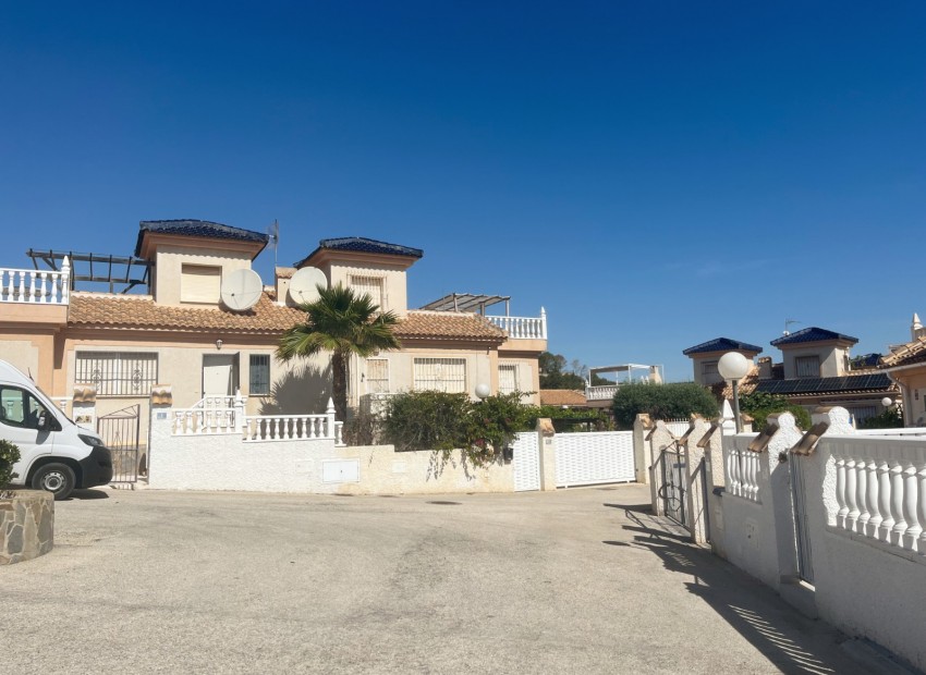 Sale - House -
Cuidad Quesada* - Upper Golf