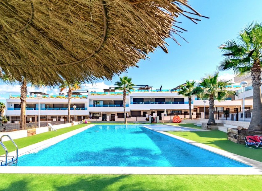 Sale - House -
Los Balcones