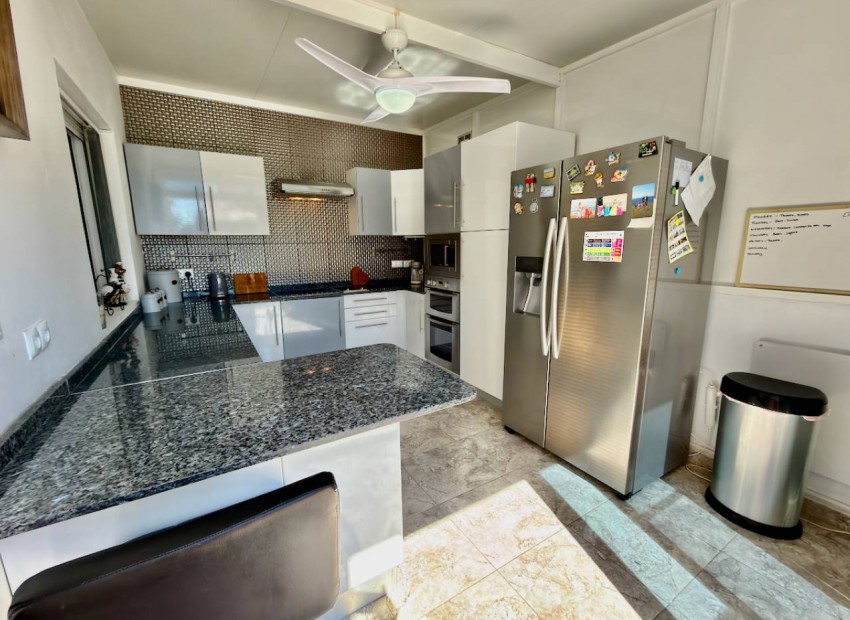 Sale - House -
Los Montesinos - Entre Naranjos / Vistabella Golf