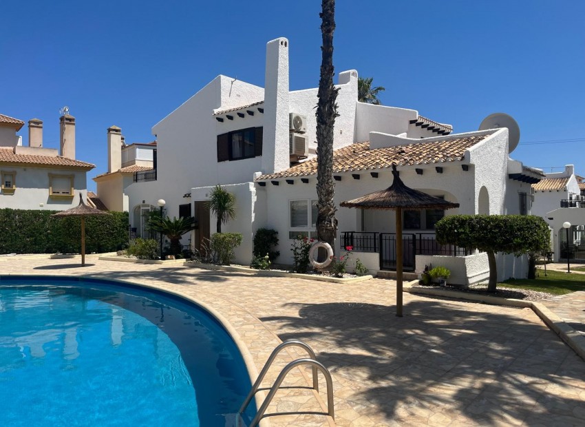 Sale - House -
Orihuela Costa* - Cabo Roig Playa