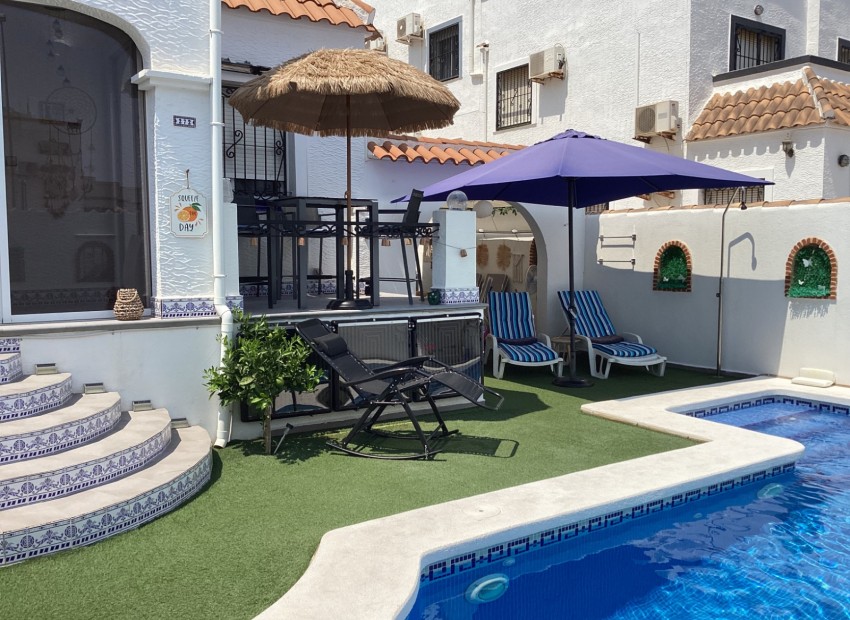 Sale - House -
Orihuela Costa* - Los Altos*