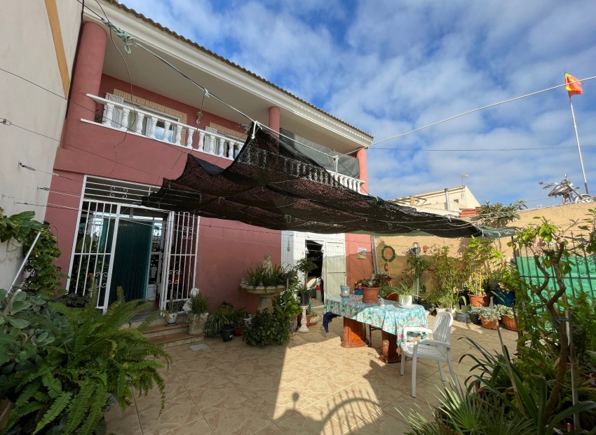 Sale - House - Quad -
Alicante* - Formentera de Segura*