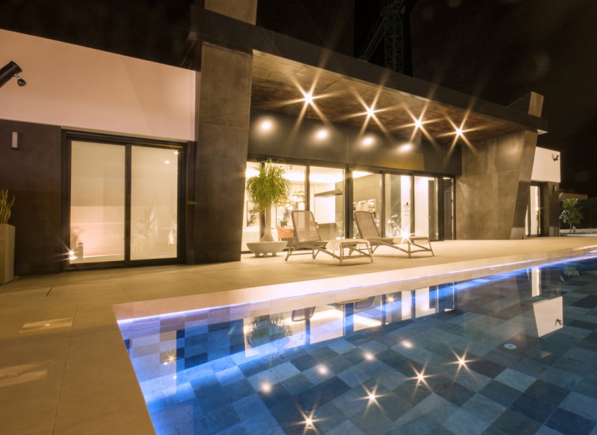 Sale - House -
Rojales