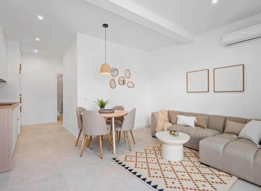 Sale - House -
Torrevieja* - El Chaparral