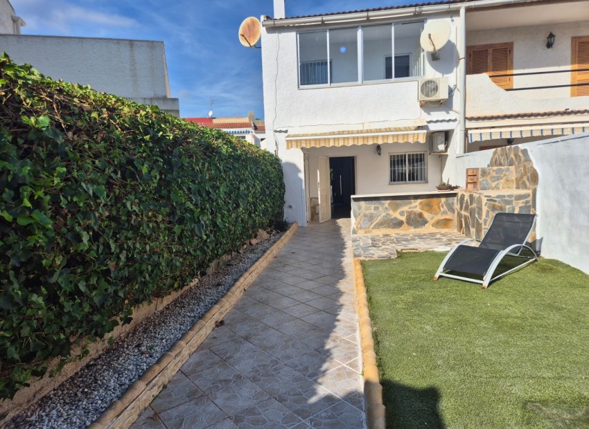 Sale - House -
Torrevieja* - LOS BALCONES - LOS ALTOS