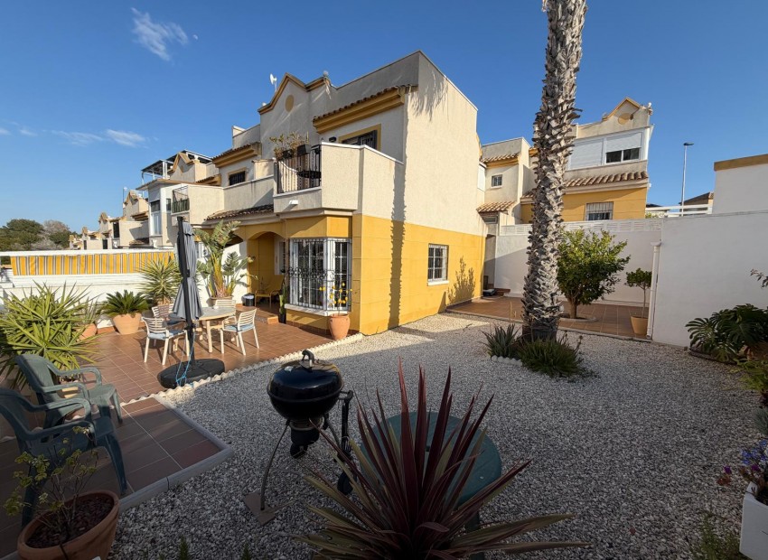 Sale - House -
Torrevieja* - Los Balcones