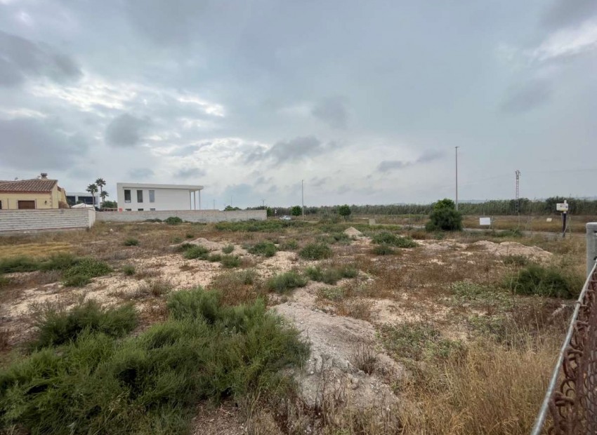 Sale - Plot -
La Marina* - San Fulgencio*