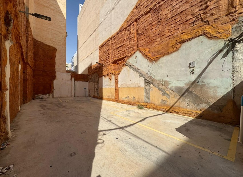 Sale - Plot -
Torrevieja* - torrevieja