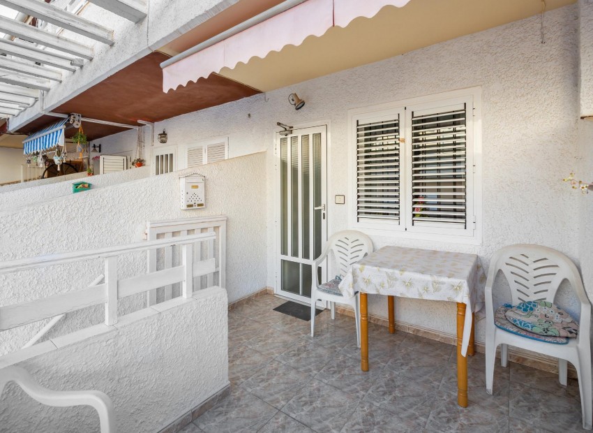 Sale - Townhouse -
Torrevieja - Acequion