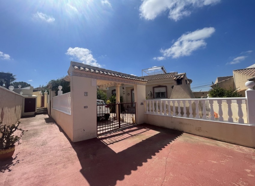 Sale - Villa -
Algorfa* - Algorfa