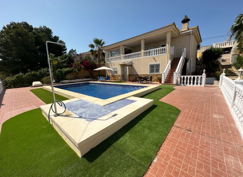 Sale - Villa -
Algorfa* - Lomas de Juliana