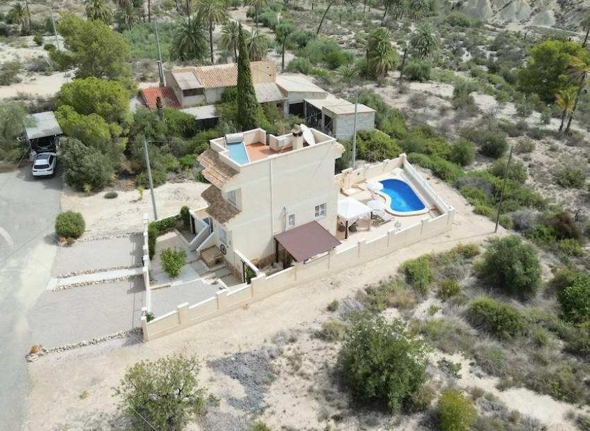 Sale - Villa -
Alicante* - Albanilla*