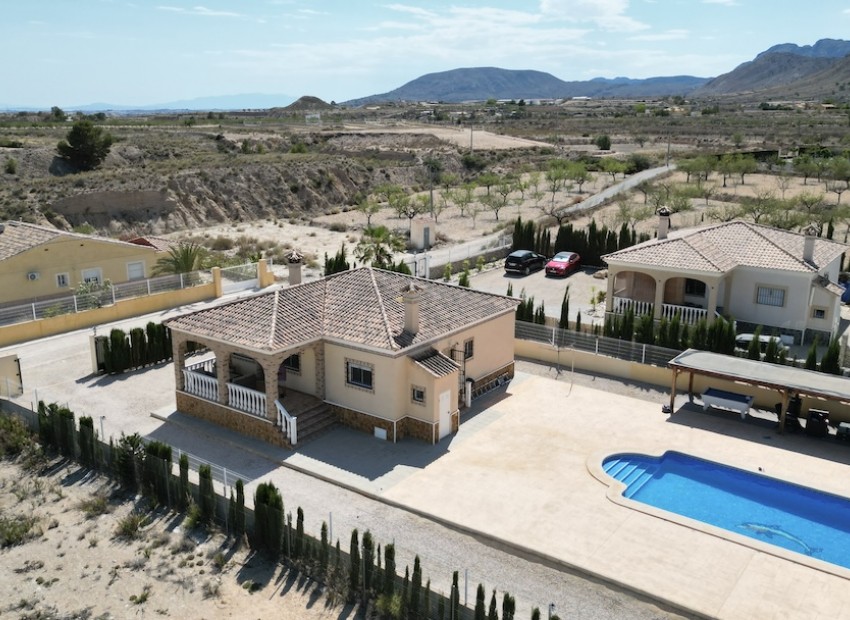 Sale - Villa -
Alicante* - Albanilla*