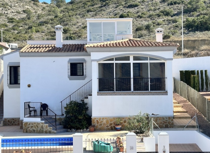 Sale - Villa -
Alicante* - Hondón de las Nieves*