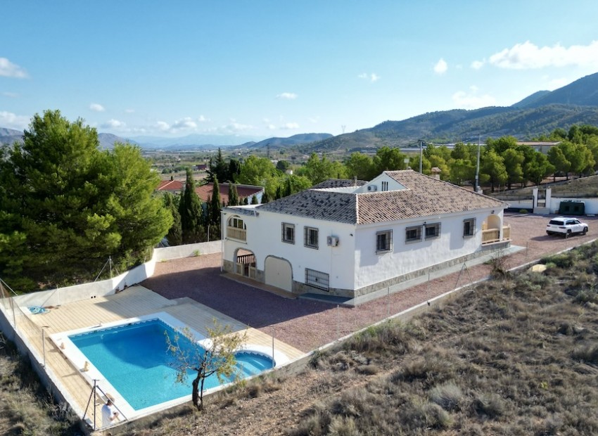 Sale - Villa -
Alicante* - Hondon de los Frailes*