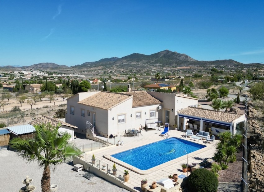 Sale - Villa -
Alicante* - Hondon de los Frailes*