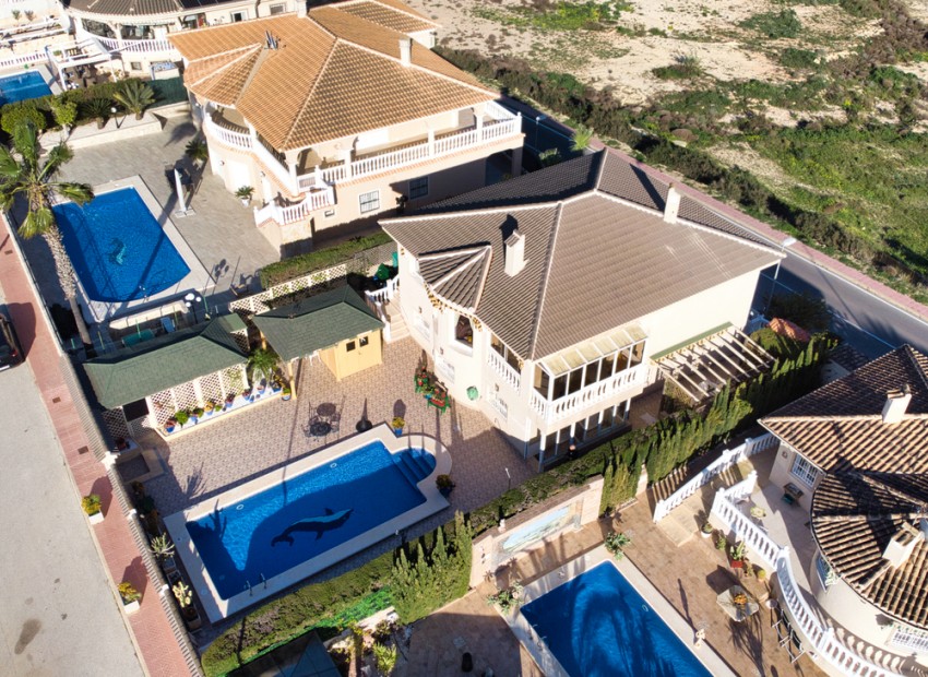 Sale - Villa -
Benimar - Benimar II