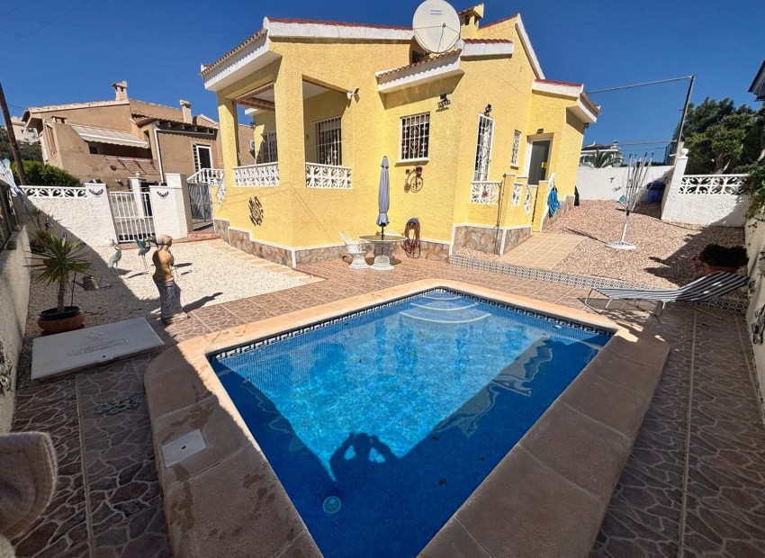 Sale - Villa -
Ciudad Quesada - La Fiesta