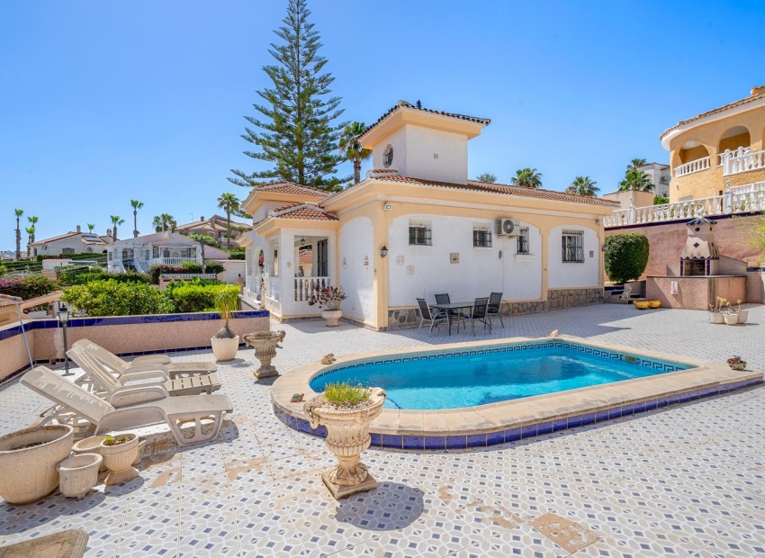 Sale - Villa -
Ciudad Quesada - La Marquesa