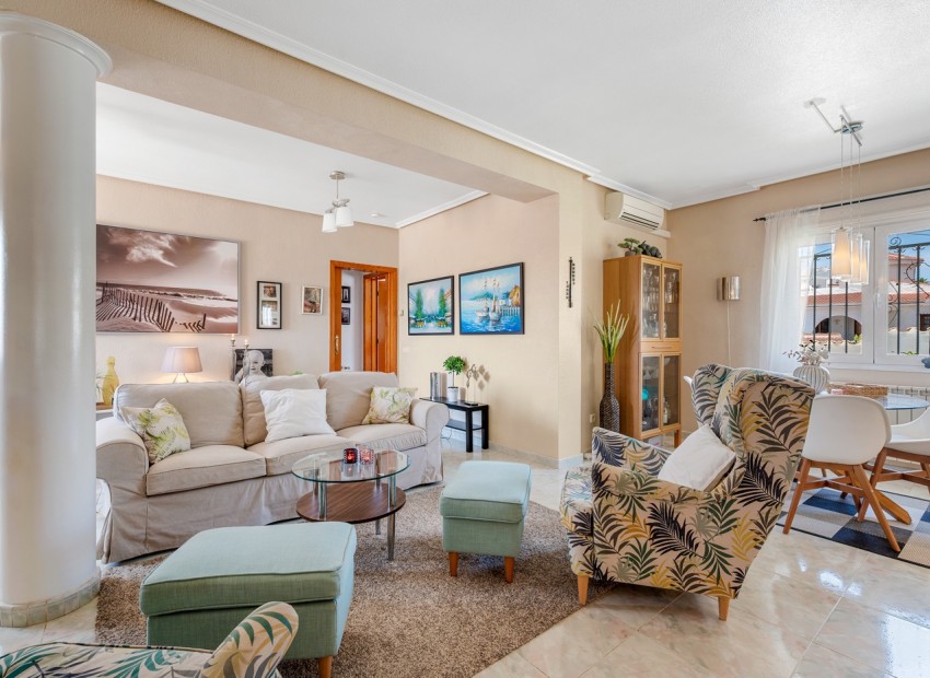 Sale - Villa -
Cuidad Quesada* - Ciudad Quesada - Rojales