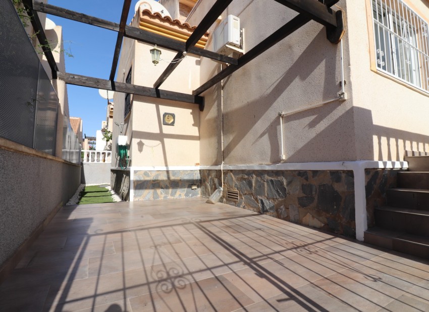 Sale - Villa -
Cuidad Quesada* - Ciudad Quesada - Town