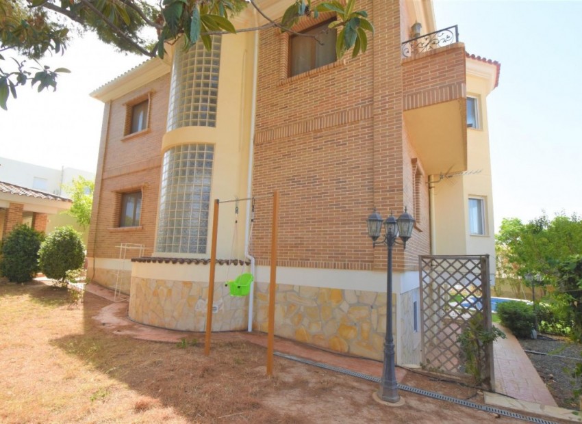 Sale - Villa -
Cuidad Quesada* - Ciudad Quesada