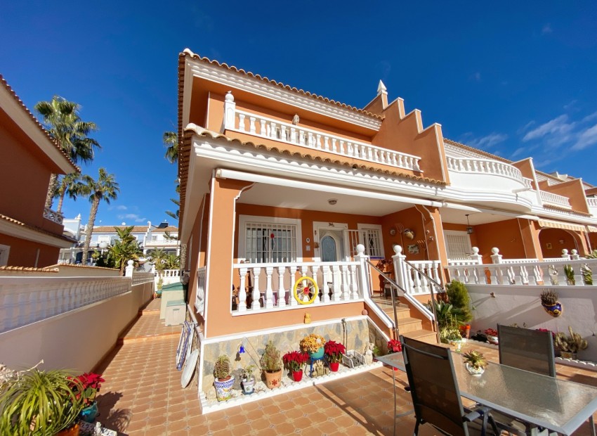 Sale - Villa -
Cuidad Quesada* - Doña Pepa