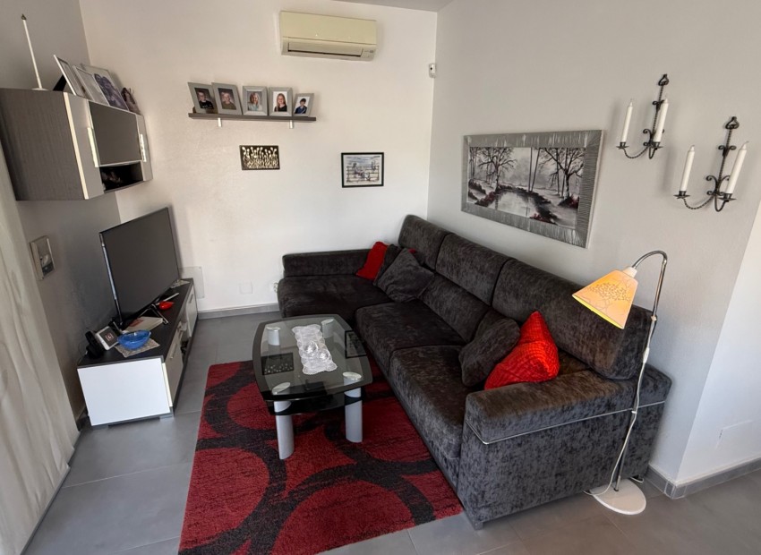 Sale - Villa -
Cuidad Quesada* - Rojales