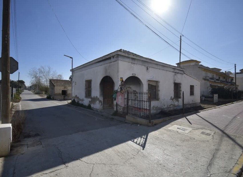 Sale - Villa -
Daya Nueva - Daya Nueva - Town