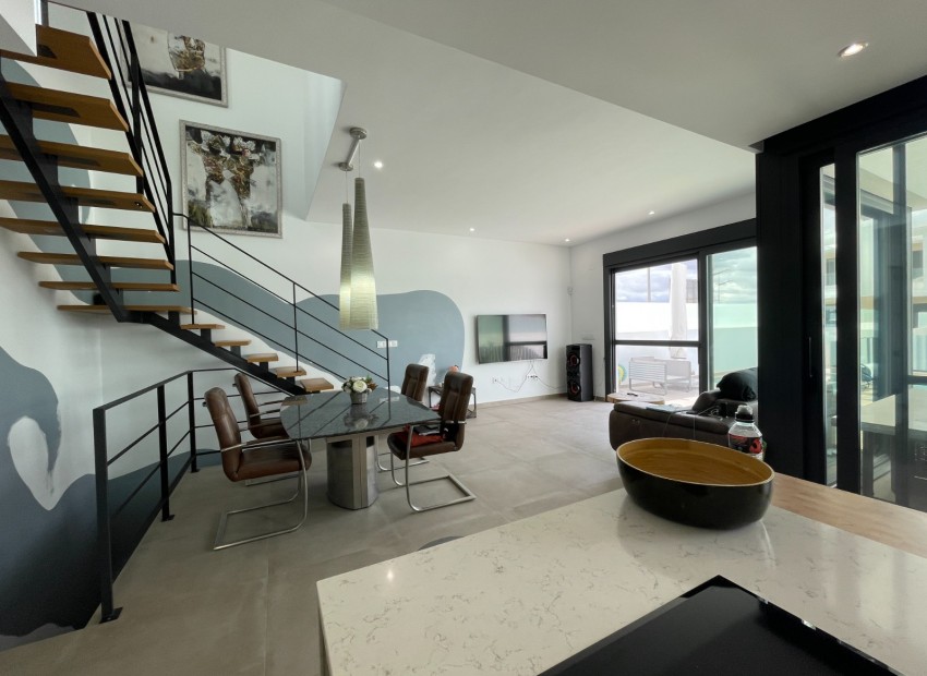 Sale - Villa -
Dolores - ZONA NUEVA