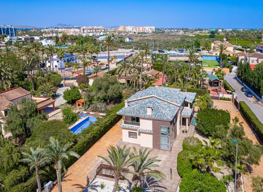 Sale - Villa -
Elche* - Elche/Elx