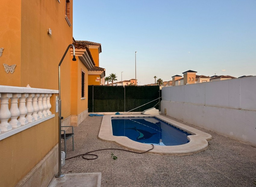 Sale - Villa -
Guardamar del Segura - Guardamar Del Segura