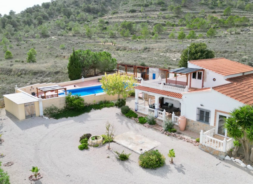 Sale - Villa -
Hondon de los frailes - Hondon de los Frailes*