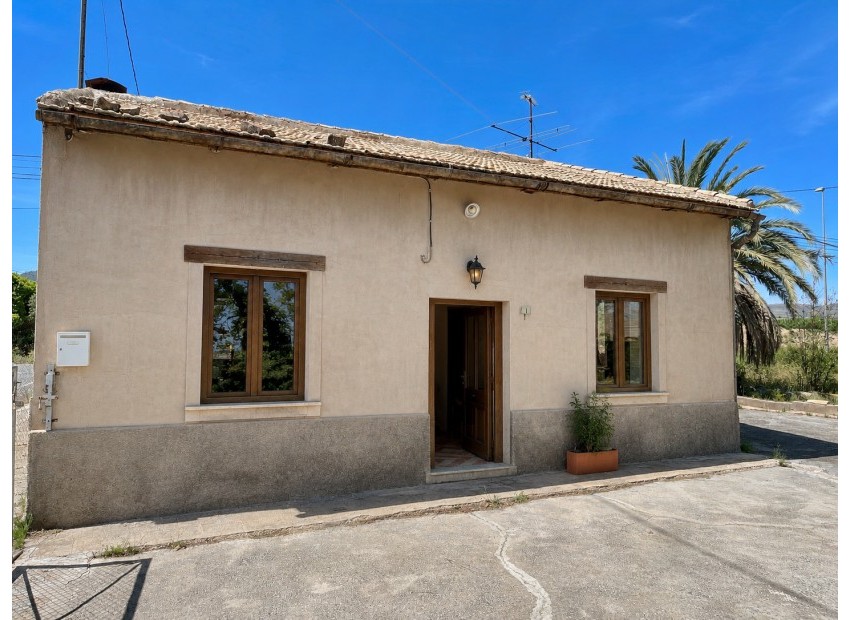Sale - Villa -
La Romana - Villas de la Romana