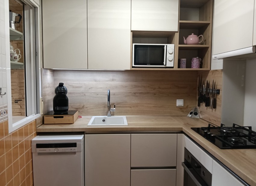 Sale - Villa -
Los Montesinos* - La Herrada