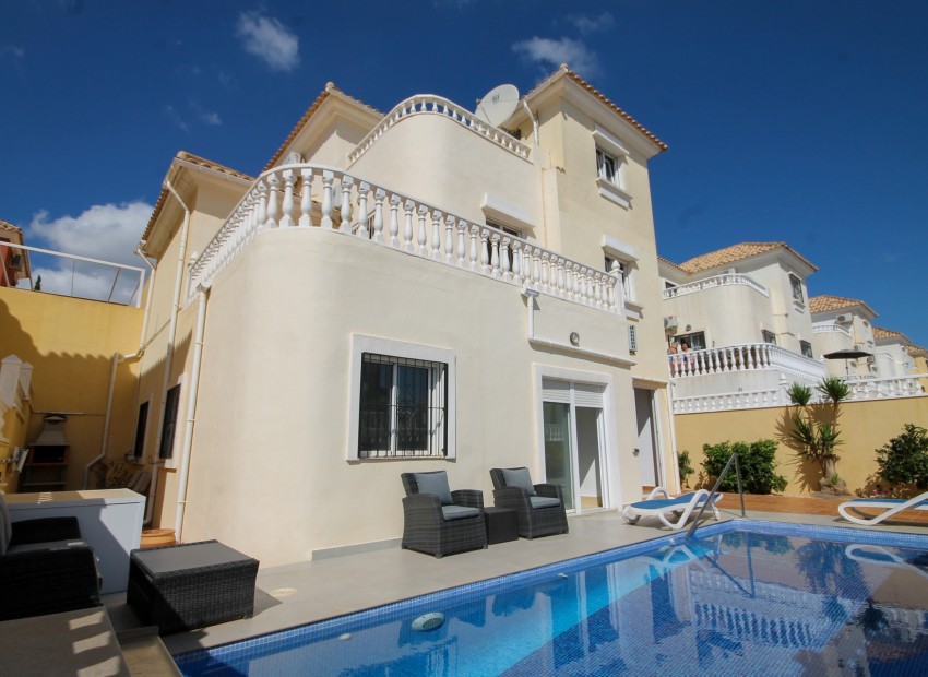 Sale - Villa -
Orihuela Costa* - Blue Lagoon*