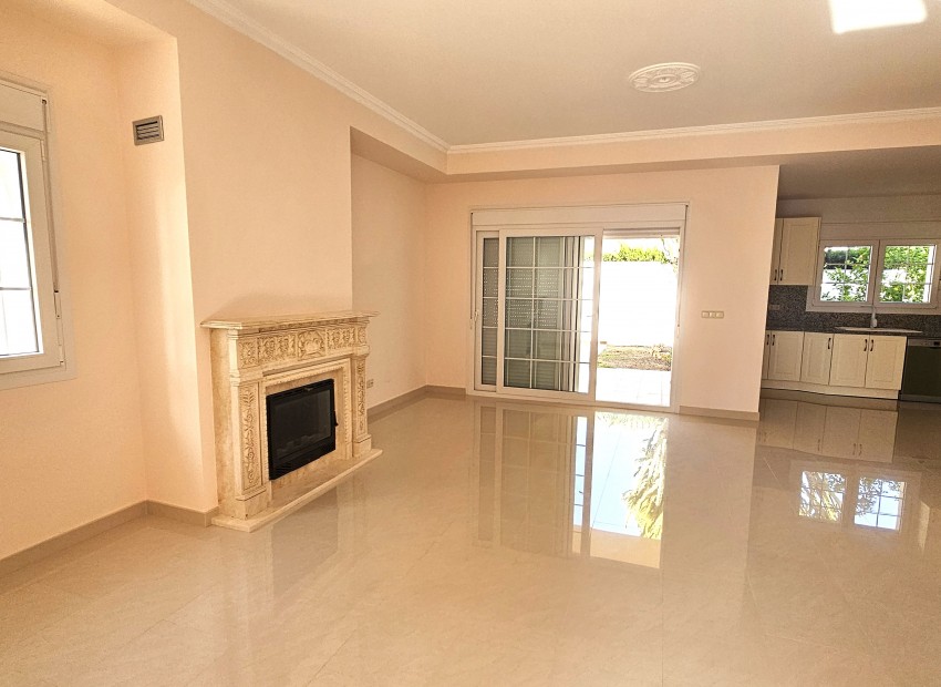 Sale - Villa -
Orihuela Costa* - Cabo Roig*