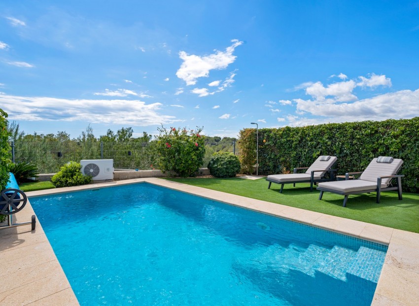 Sale - Villa -
Orihuela Costa* - Los Dolses*