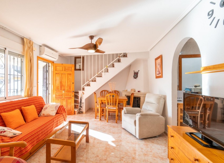 Sale - Villa -
Orihuela Costa* - Playa Flamenca