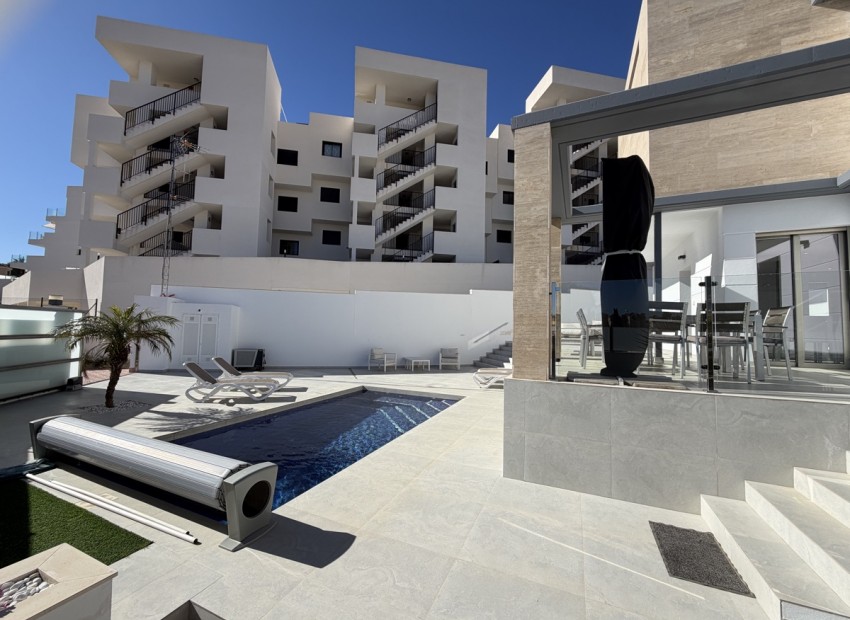 Sale - Villa -
Orihuela Costa - Villamartin