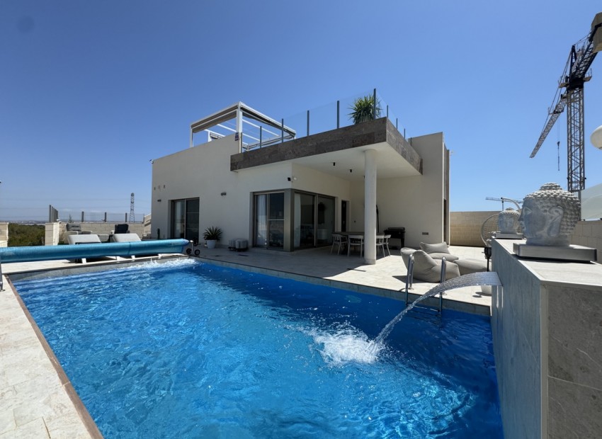 Sale - Villa -
Orihuela Costa* - Villamartin*