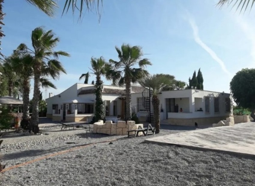 Sale - Villa -
Orihuela* - La Matanza*