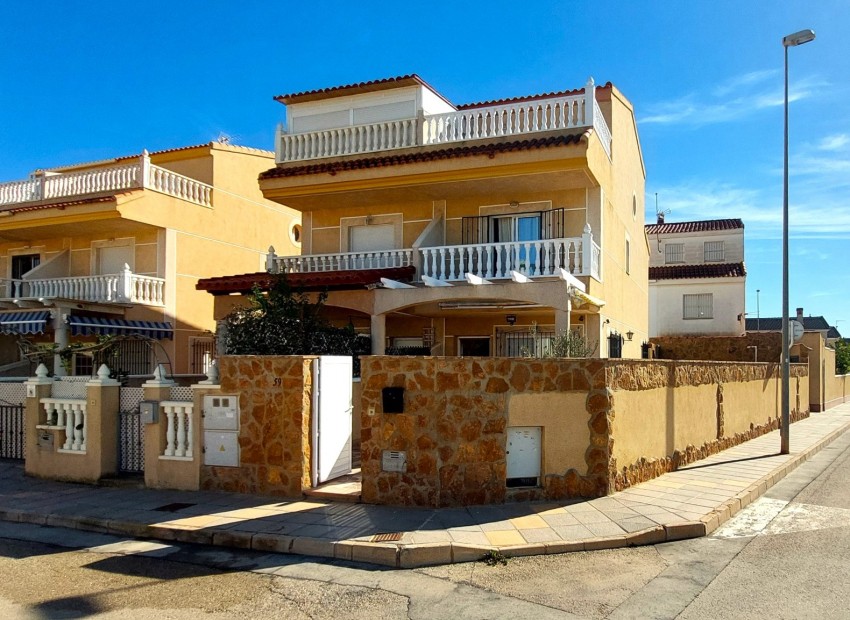 Sale - Villa -
Pilar de la Horadada* - Torre de la Horadada*