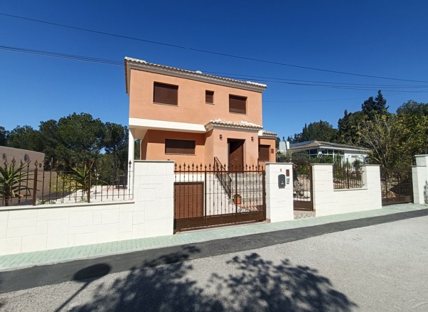 Sale - Villa -
Pinar de Campoverde