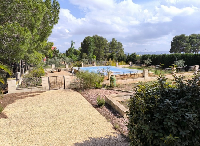 Sale - Villa -
Yecla - Inland